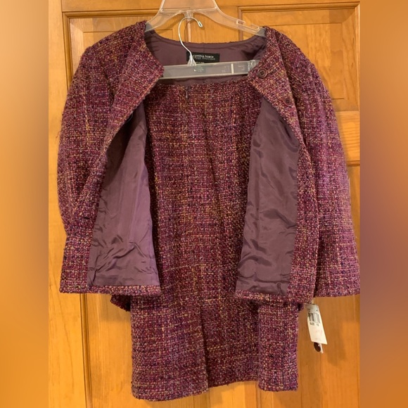 NEW- Vintage 2 Piece Set Jacket and Skirt Size 10 - Picture 4 of 14